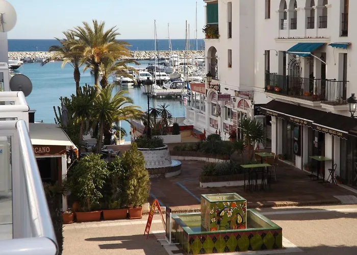 Duquesa Harbour Club Aparthotel
